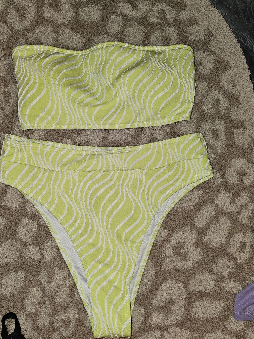 Women’s Lime Wave Bandeau Bikini Set
